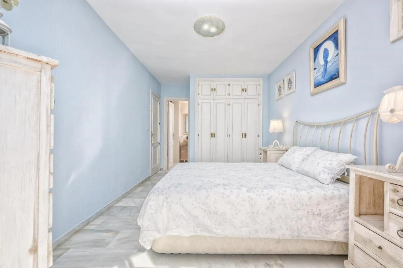 Costa Del Sol Beach Apartment Fuengirola Spain